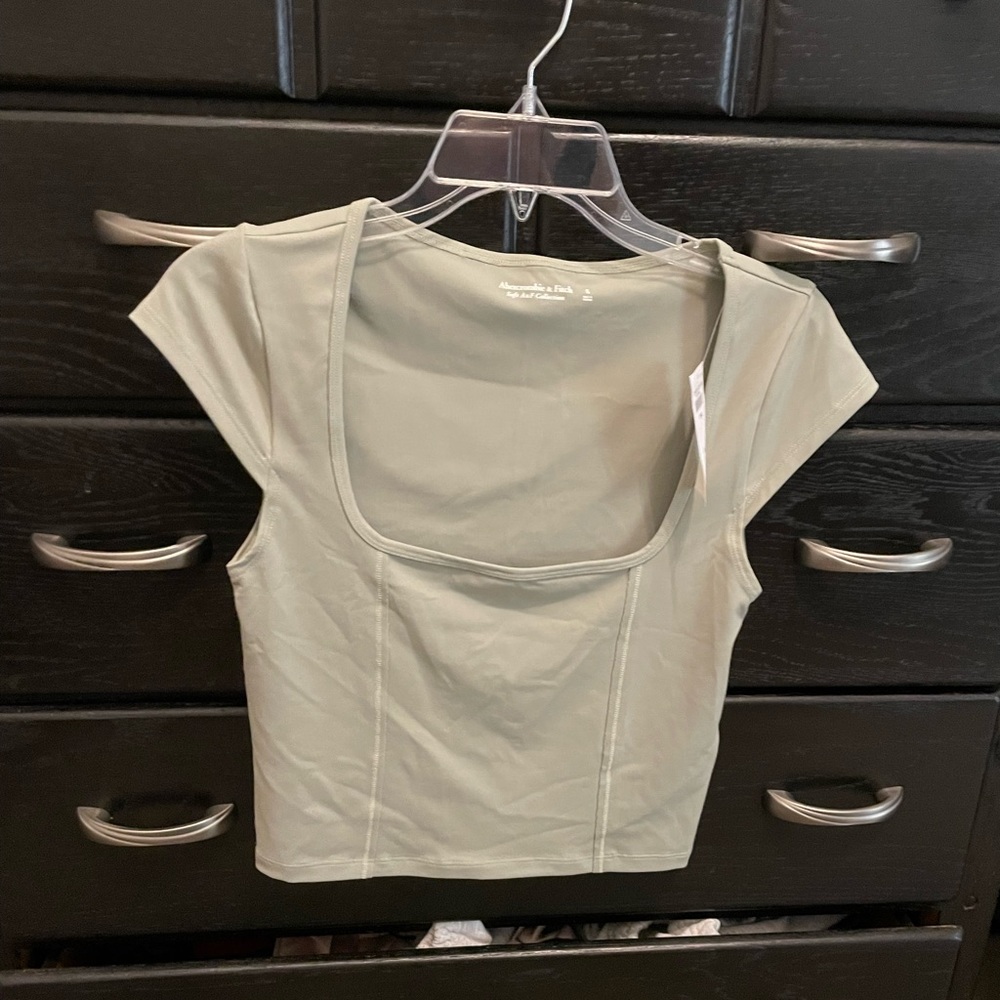 Abercrombie and Fitch square neck seamless tee